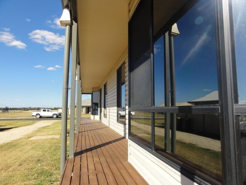 6 Henry Court, Tara QLD 4421