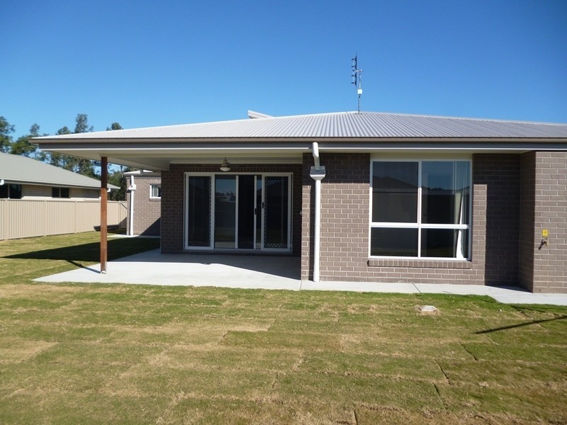 5 Hookswood Road, Miles QLD 4415