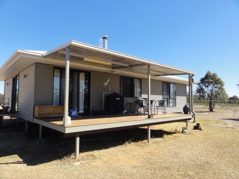 38593 Leichhardt Highway, Miles QLD 4415