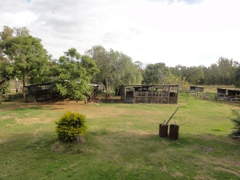 10 McNulty Street, Miles QLD 4415