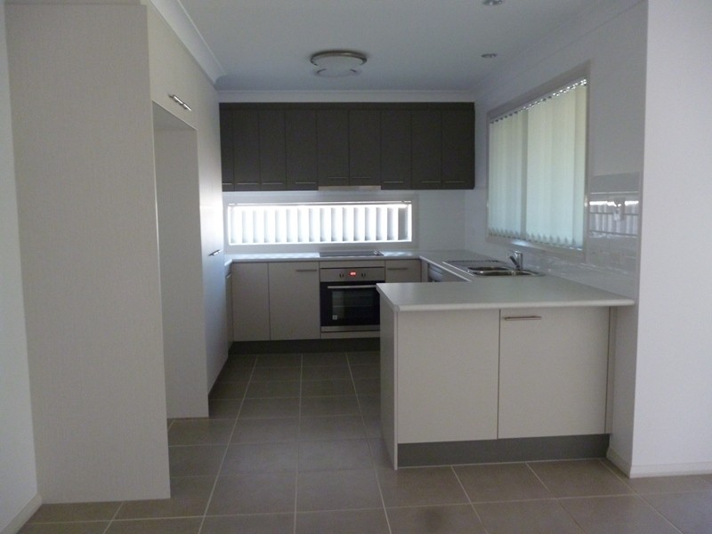 7 Cypress Pines Drive, Miles QLD 4415