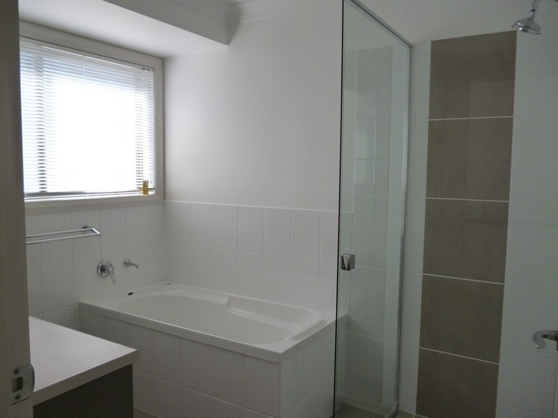 7 Cypress Pines Drive, Miles QLD 4415