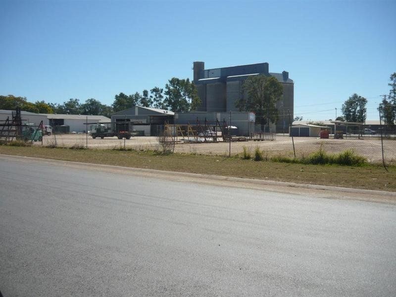 Cnr Warrego Highway & Cooper St, Chinchilla QLD 4413