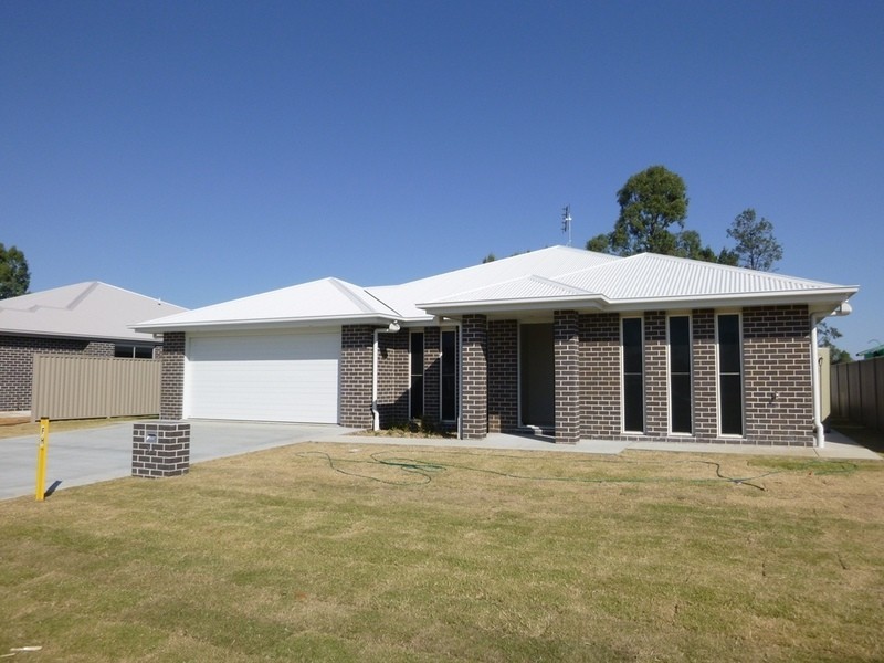 35 Skewis Street, Chinchilla QLD 4413