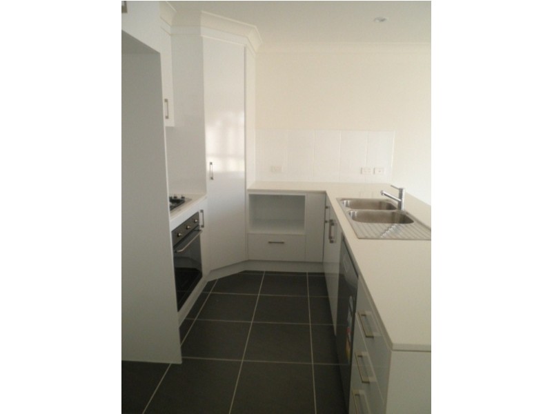 1/24 Skewis Street, Chinchilla QLD 4413