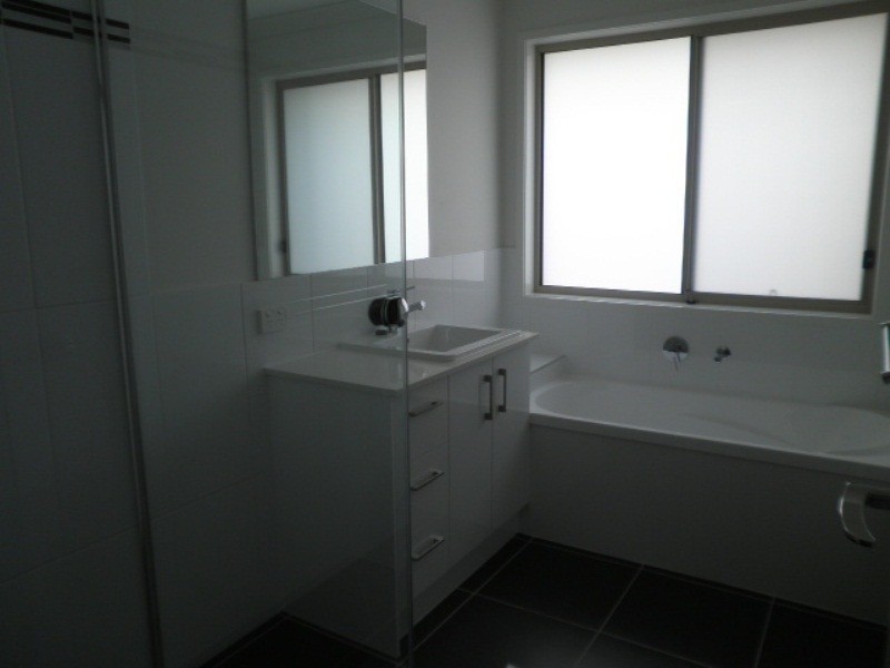 1/24 Skewis Street, Chinchilla QLD 4413