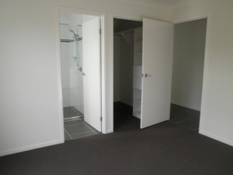 2/24 Skewis Street, Chinchilla QLD 4413