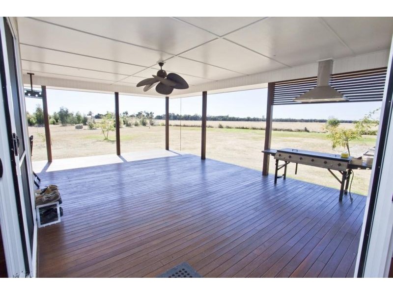 18 Beech Court, Chinchilla QLD 4413