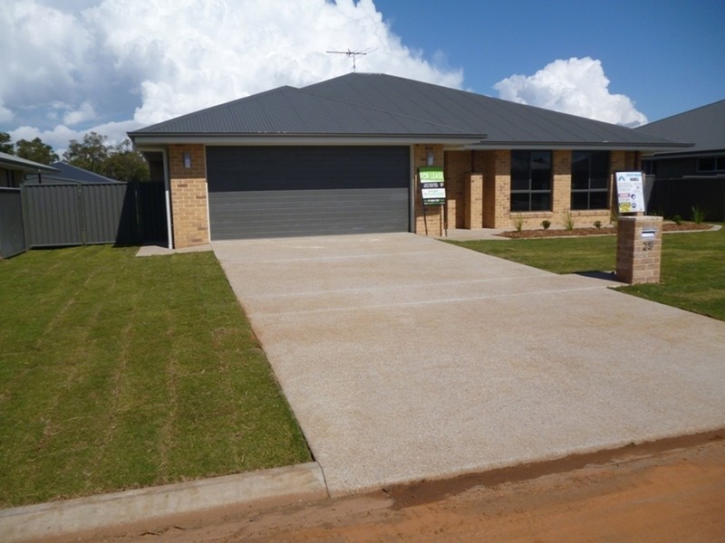 28 Gower Street, Chinchilla QLD 4413