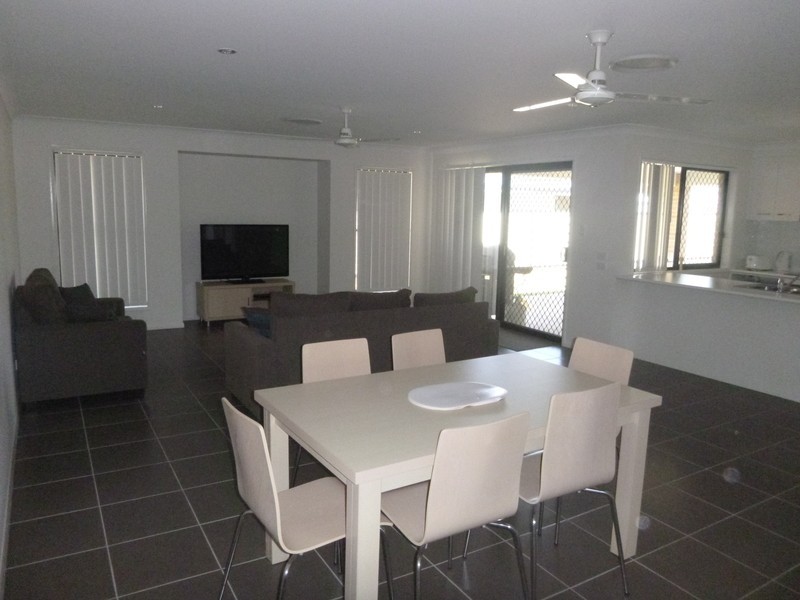 10 Dudley Street, Chinchilla QLD 4413