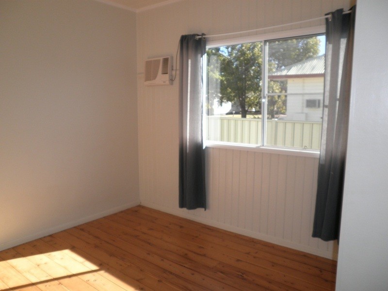 1/13 Wood Street, Chinchilla QLD 4413