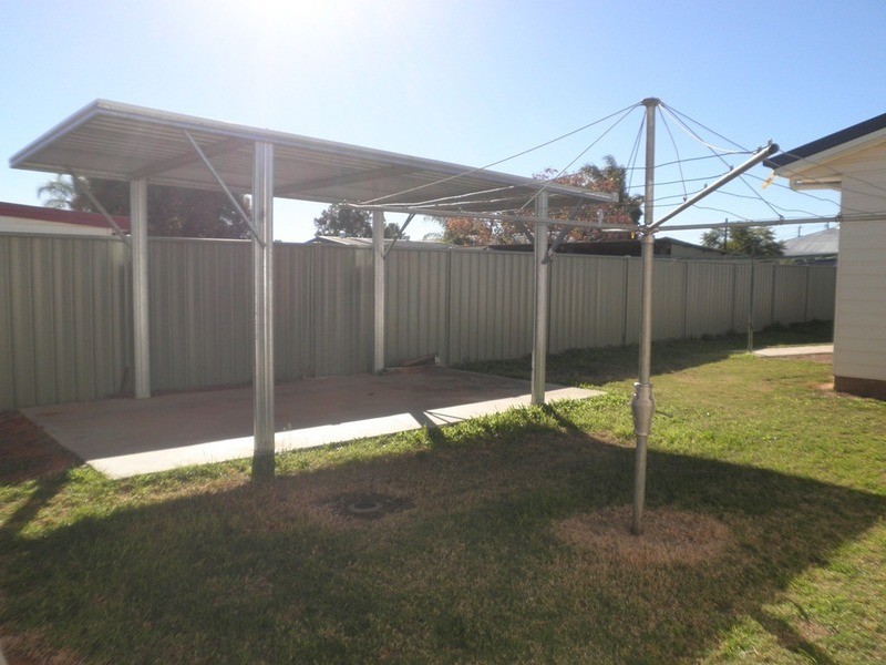 1/13 Wood Street, Chinchilla QLD 4413