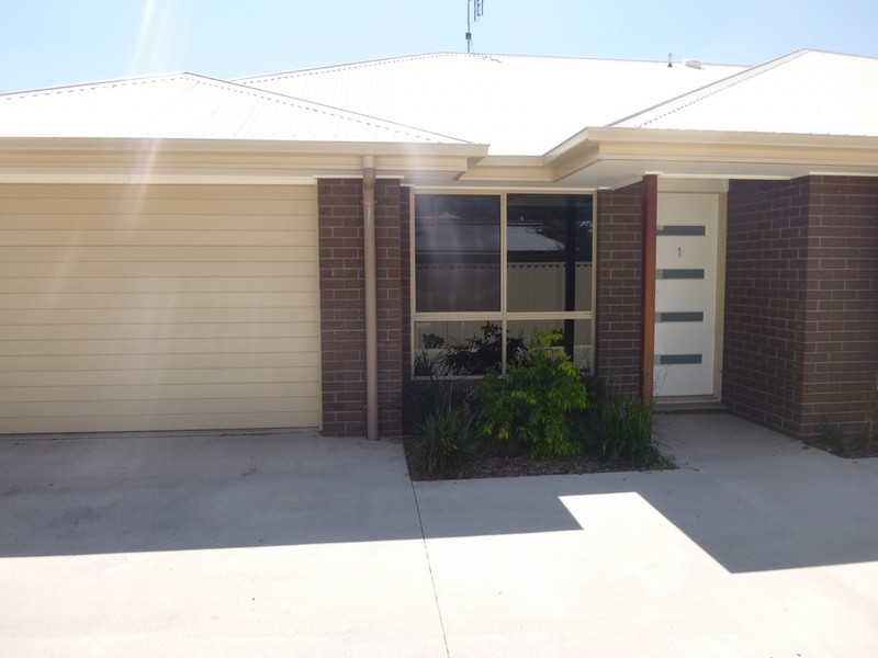 1/10 Heeney Street, Chinchilla QLD 4413