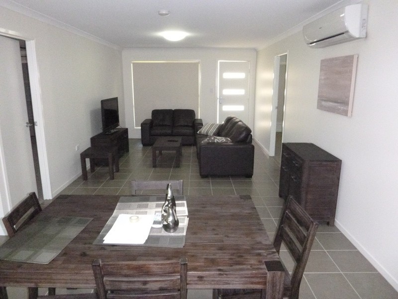 2/10 Heeney Street, Chinchilla QLD 4413
