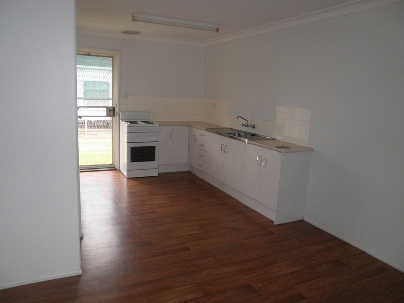 2/13-15 Mann Street, Chinchilla QLD 4413