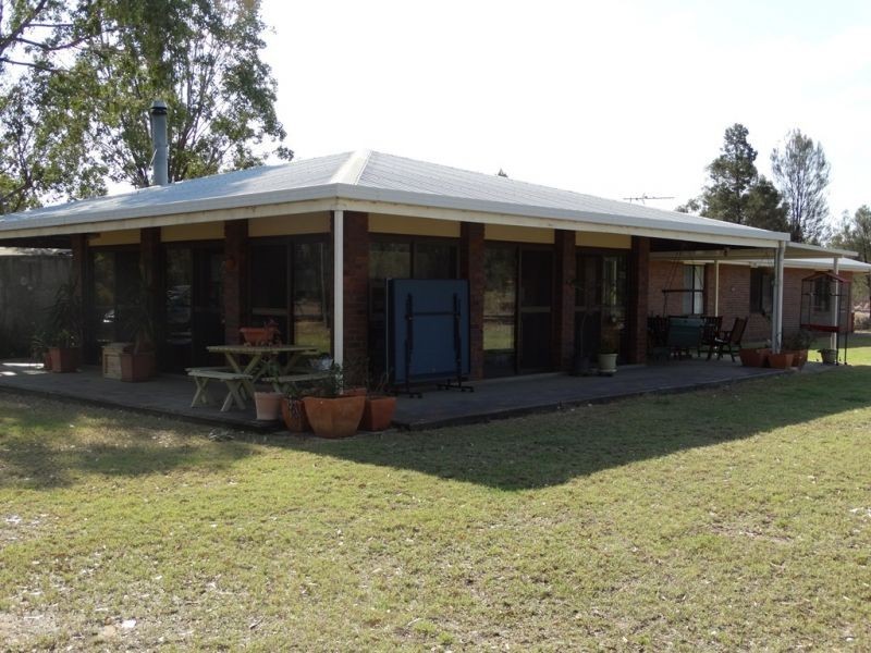 175 Old Cameby Road, Miles QLD 4415