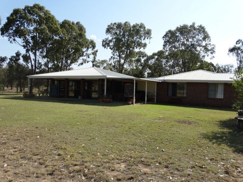 175 Old Cameby Road, Miles QLD 4415