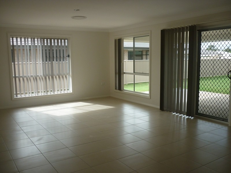 42 Sommerfeld Crescent, Chinchilla QLD 4413