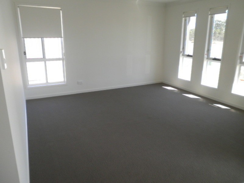 61 Acacia Drive, Miles QLD 4415