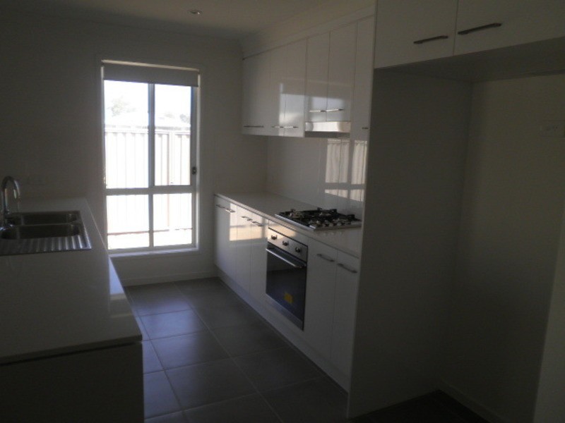 61 Acacia Drive, Miles QLD 4415