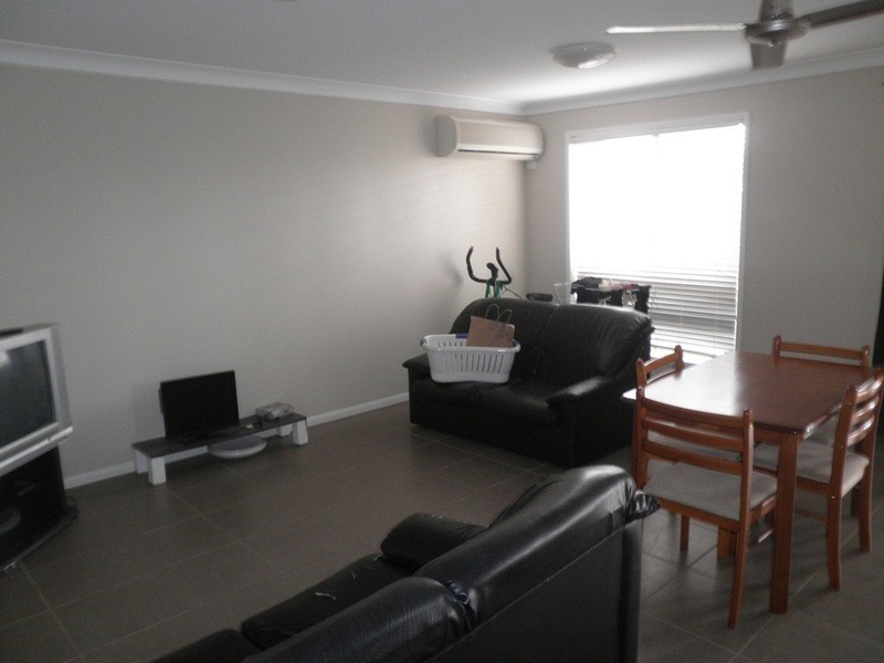 2/103 Zeller Street, Chinchilla QLD 4413