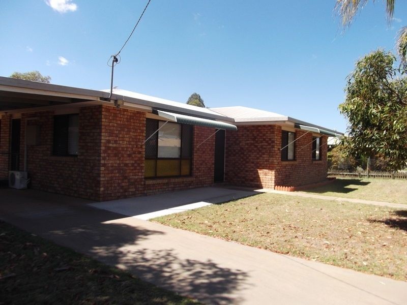 10 Scouller Street, Chinchilla QLD 4413