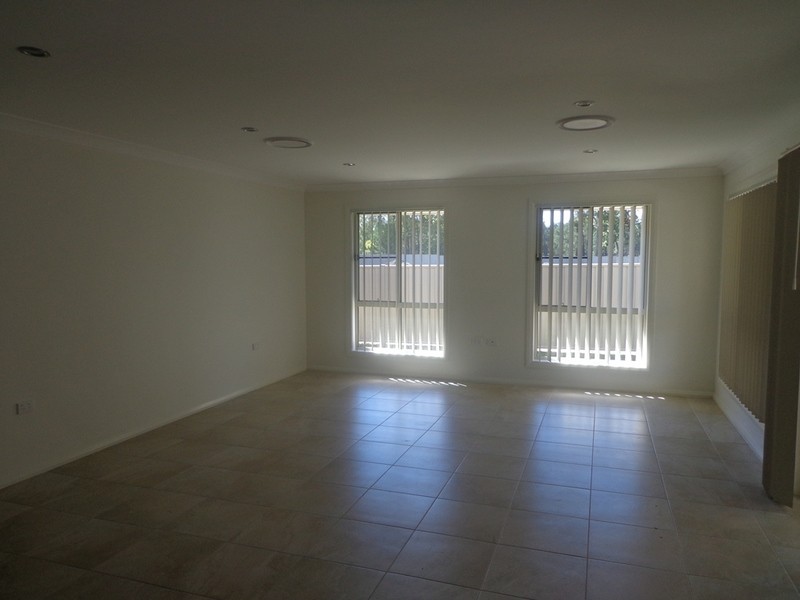 143 Cypress Pines Drive, Miles QLD 4415