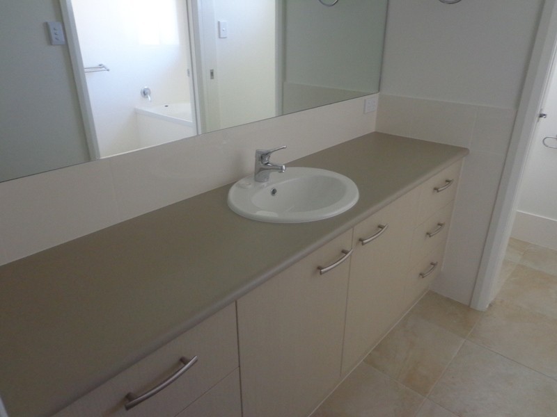 143 Cypress Pines Drive, Miles QLD 4415