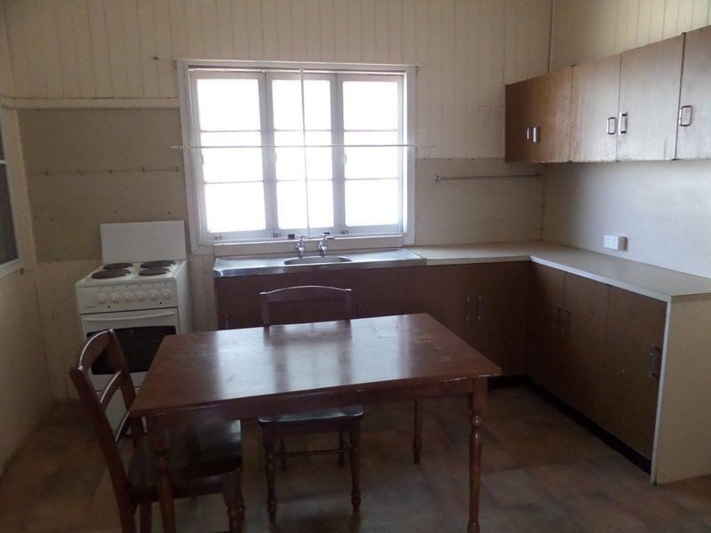 2/13 Wood Street, Chinchilla QLD 4413