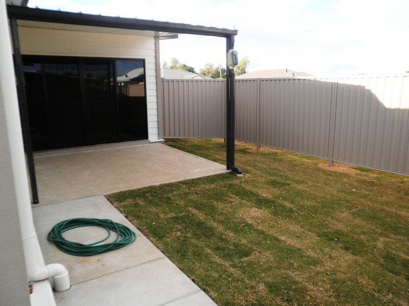 3/2 Sheridan Street, Chinchilla QLD 4413
