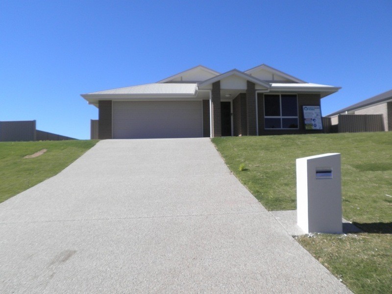 20  Cypress Pines Drive, Miles QLD 4415