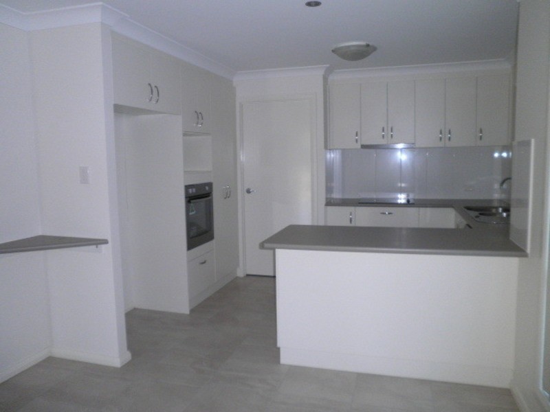 1/3 Pendergast Street, Chinchilla QLD 4413