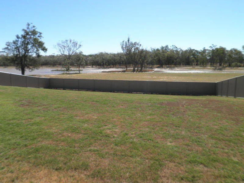 27 CYPRESS PINES DRIVE, Miles QLD 4415