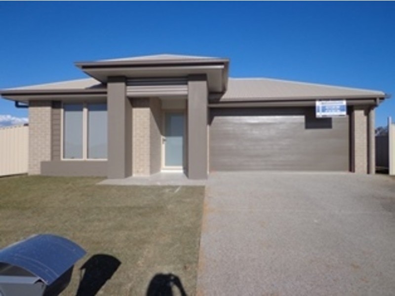 24 Hurse Street, Chinchilla QLD 4413