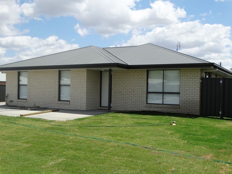 1/7 Dudley Street, Chinchilla QLD 4413