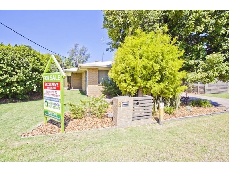 8 Warren Street, Chinchilla QLD 4413