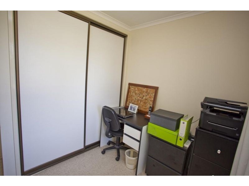 8 Warren Street, Chinchilla QLD 4413