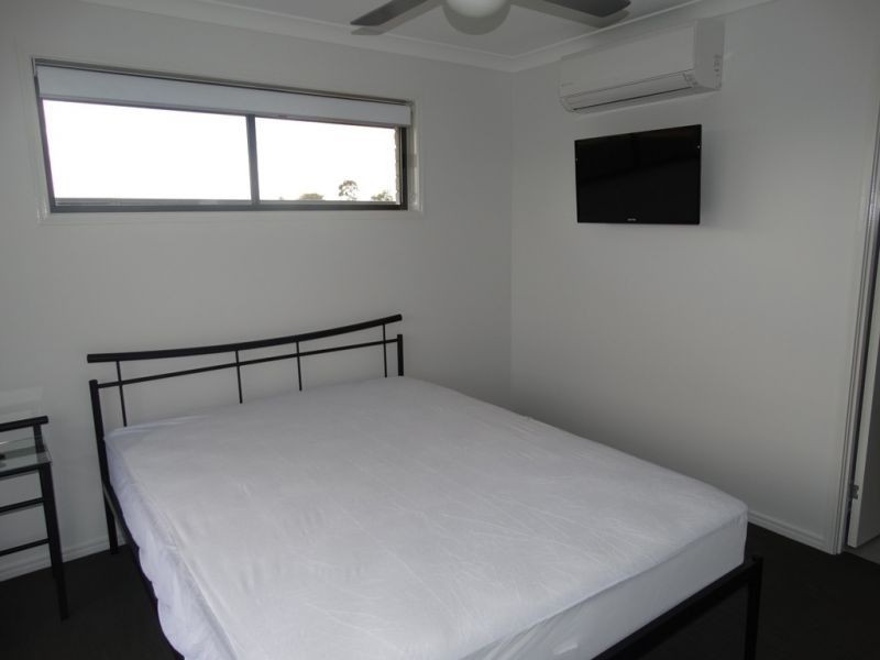2/7 Dudley Street, Chinchilla QLD 4413
