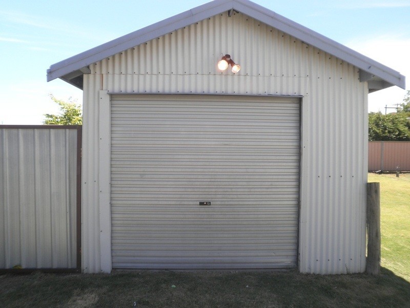 22 Evans St, Chinchilla QLD 4413
