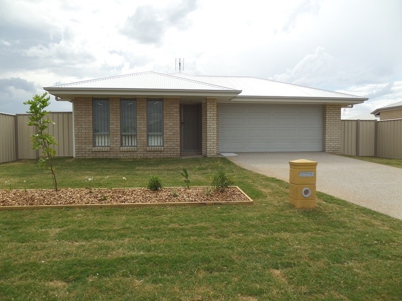 16 Gleeson Street, Chinchilla QLD 4413