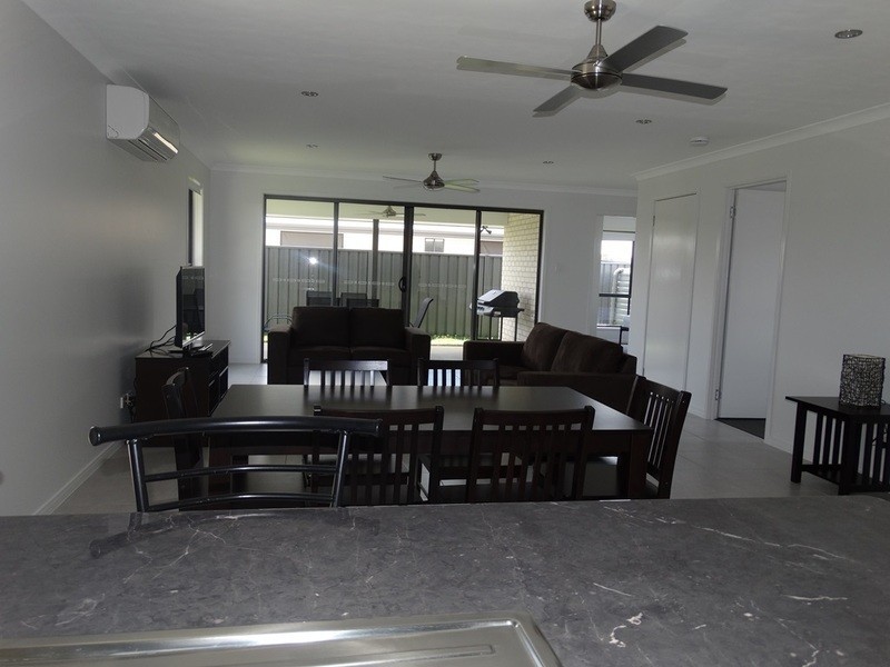 1/7 Dudley Street, Chinchilla QLD 4413