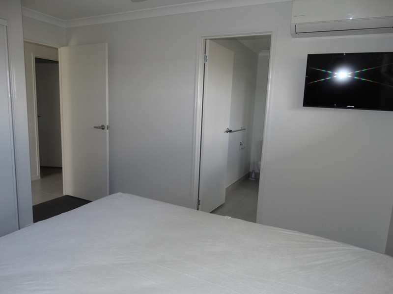 2/7 Dudley Street, Chinchilla QLD 4413