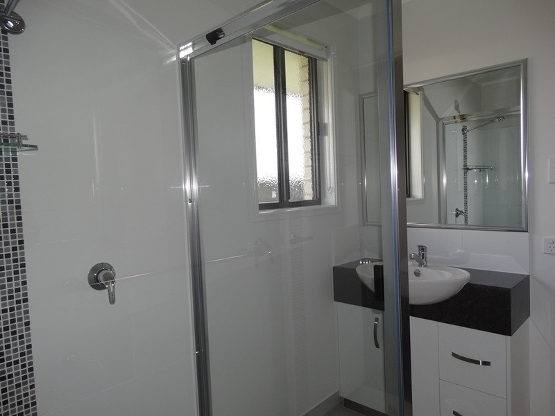 2/7 Dudley Street, Chinchilla QLD 4413