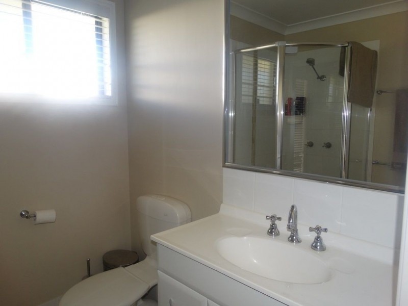 9 Skewis Street, Chinchilla QLD 4413