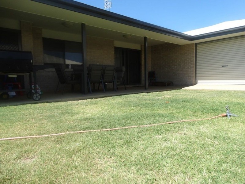 9 Skewis Street, Chinchilla QLD 4413