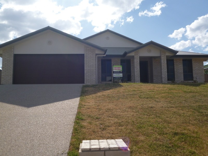 3 Cypress Pines Drive, Miles QLD 4415