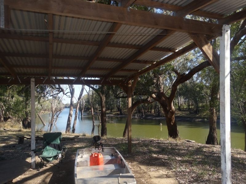 Condamine Park Warrego Highway, Chinchilla QLD 4413