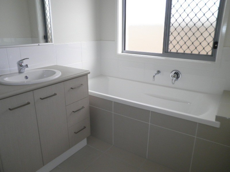 23 Gleeson Street, Chinchilla QLD 4413