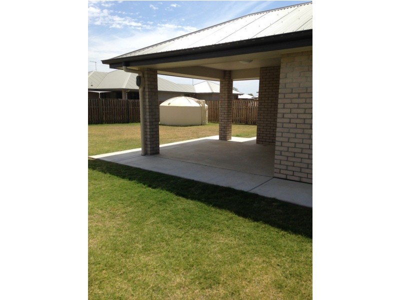 16 Pilkington St, Chinchilla QLD 4413