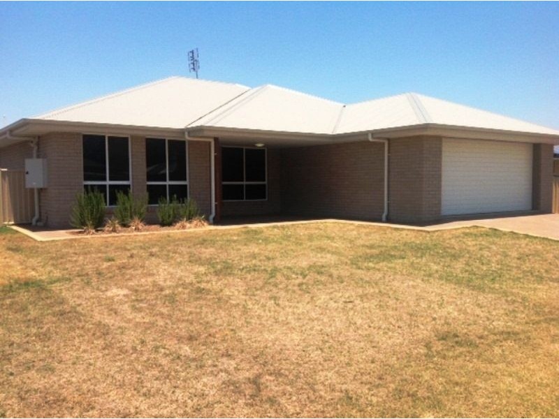 6 Sheridan Street, Chinchilla QLD 4413